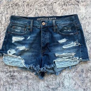 American Eagle ripped Jean shorts